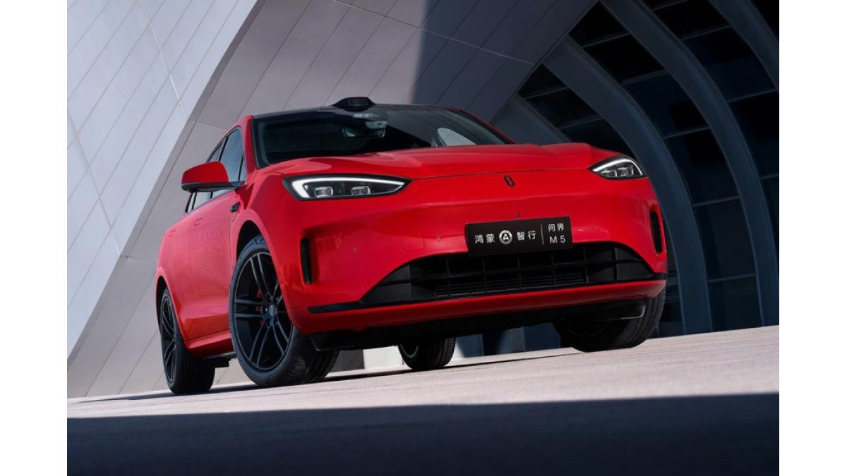 2025 AITO M5 Ultra