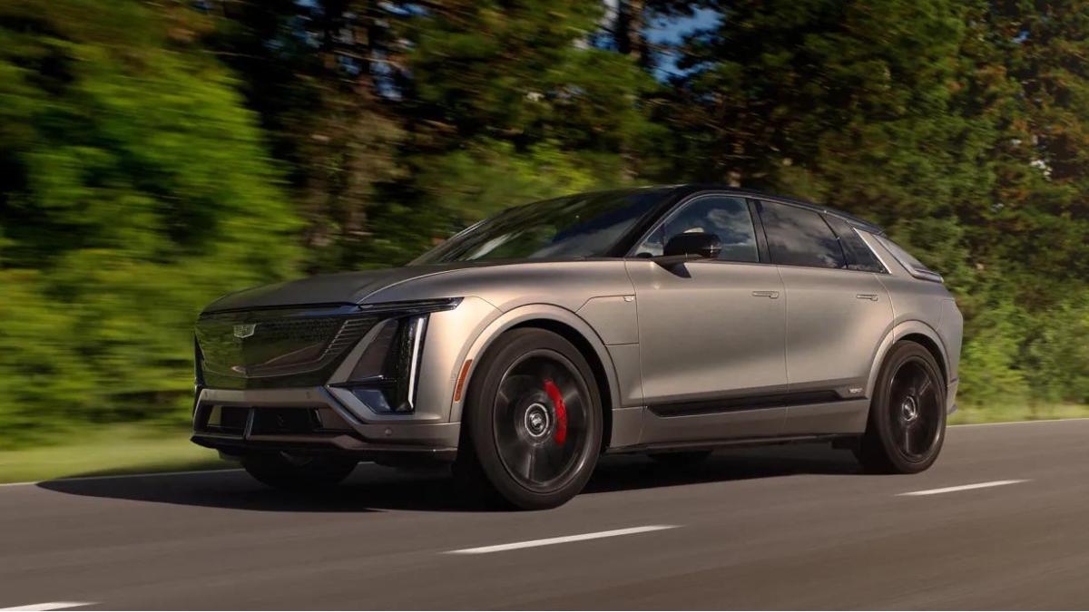 2026 Cadillac Lyriq-V