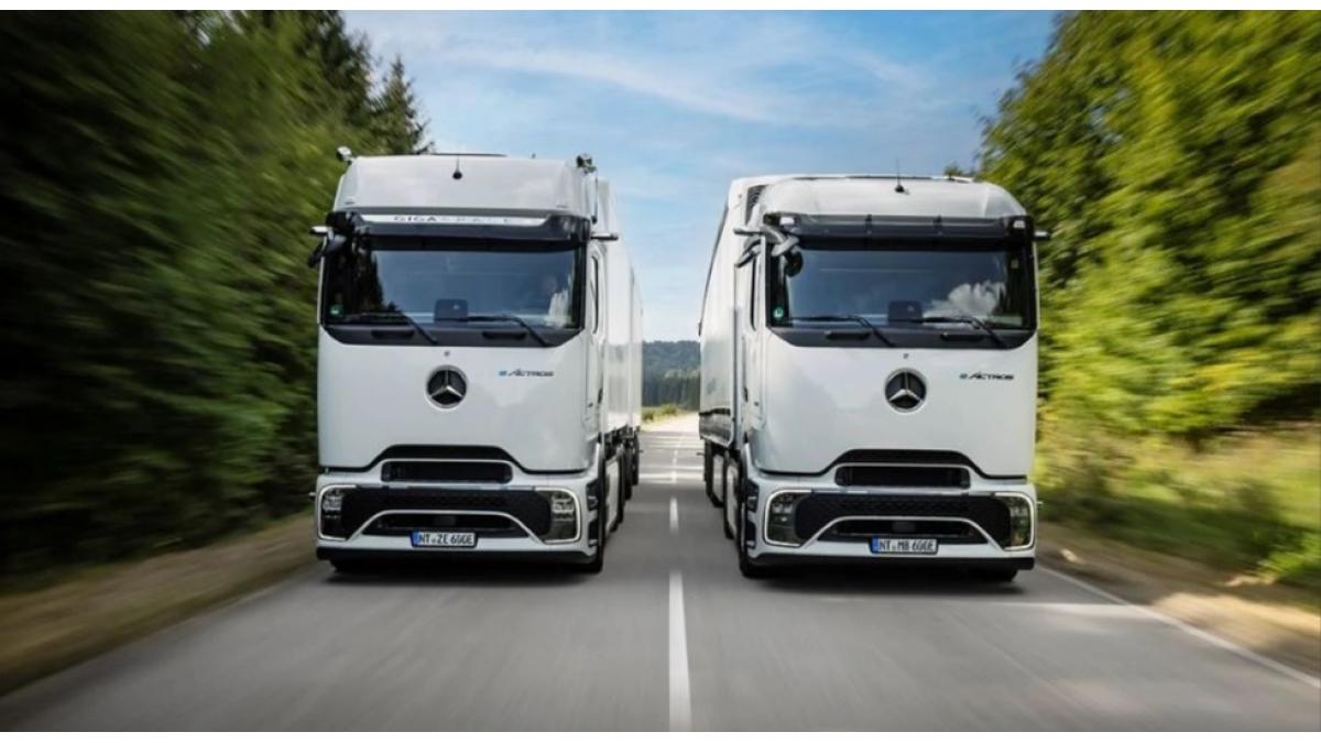  Mercedes-Benz eActros 600  %100 Elektrikli Ticari Tır Çekici  Kamyon