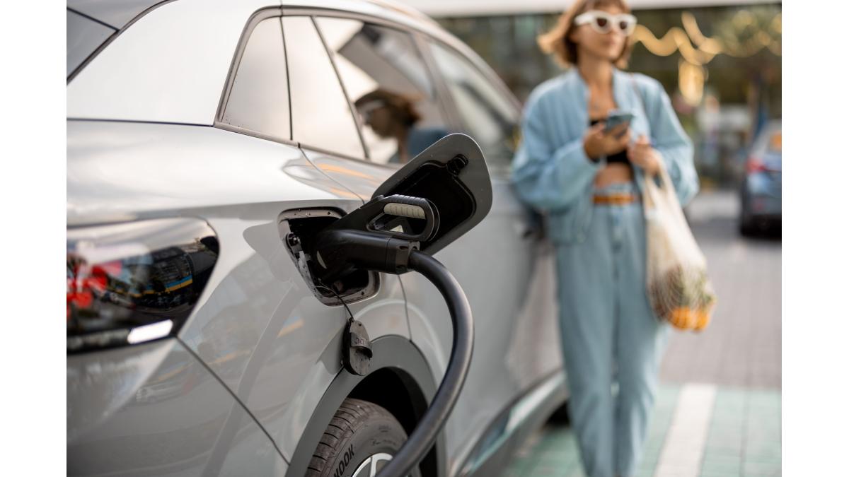 Elektrikli Araç Kaskosu 2025 Güncel Bilgiler